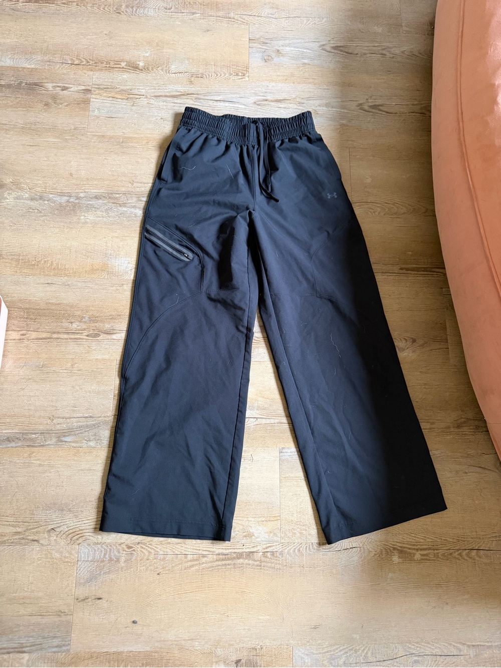 Under Armour Men’s Black Athletic Jogger Pants with Zipper Pocket